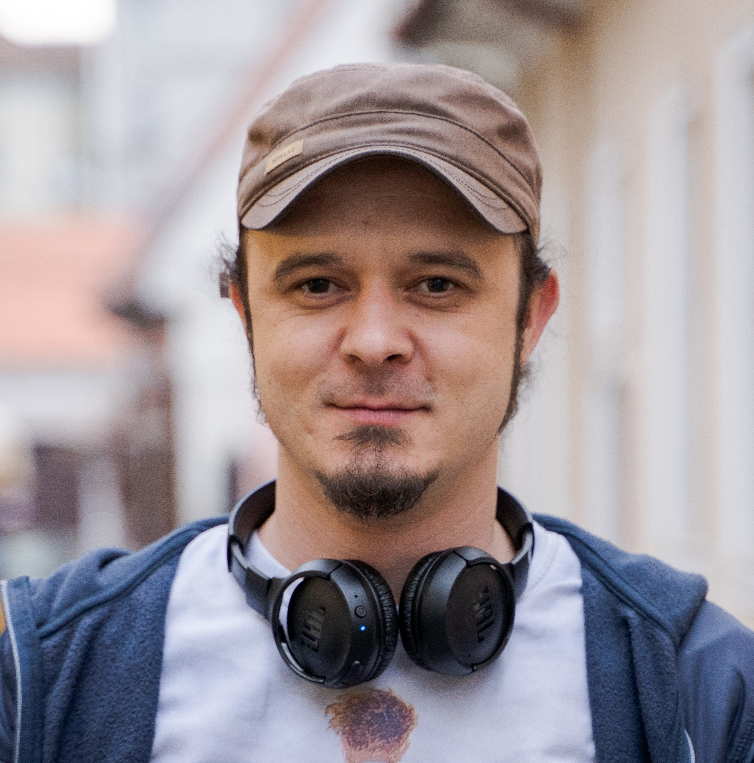 sppeaker-image
